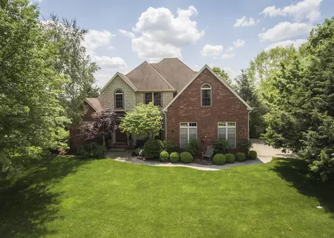 3046 W Cedarbluff Dr, Springfield, MO 65810 photo 1