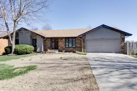 5934 S Geronimo Dr, Springfield, MO 65810 photo 1