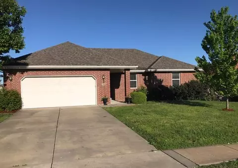 4405 S Hemlock Ave, Springfield, MO 65810 photo 1