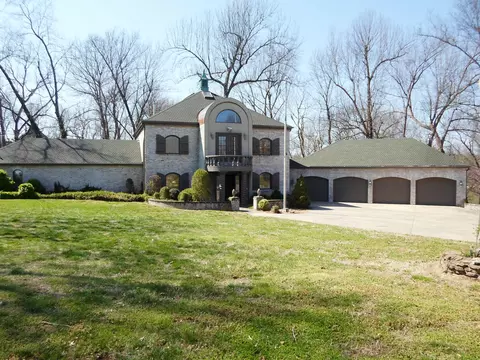 3020 E Inglewood Ct, Springfield, MO 65804 photo 1
