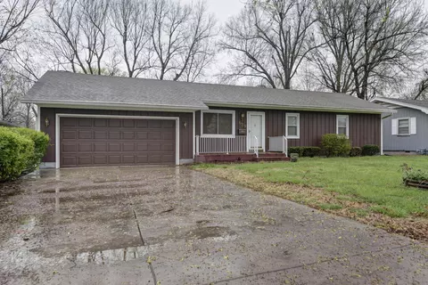 629 N Burton Ave, Springfield, MO 65802 photo 1