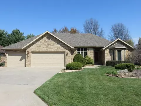 1157 W Beekman St, Springfield, MO 65810 photo 1