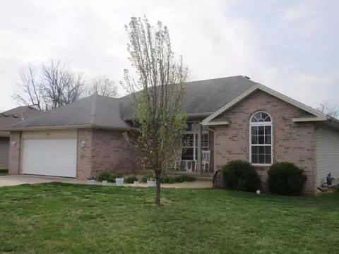 105 Emily Ln, Willard, MO 65781 photo 1