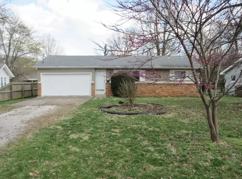 916 S Prince Ln, Springfield, MO 65802 photo 1