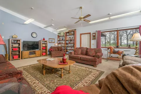 153 Carter Rd, Sparta, MO 65753 photo 1