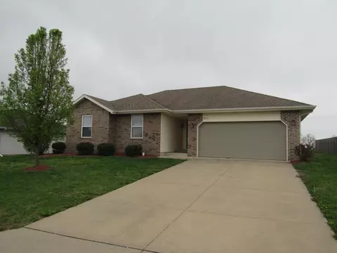 3252 E Jamestown St, Republic, MO 65738 photo 1