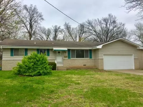 2711 E Linwood St, Springfield, MO 65804 photo 1