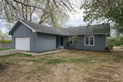 4930 S Jackson Cir, Springfield, MO 65804 photo 1