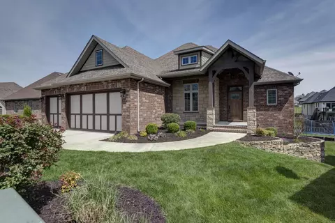 831 E Donegal Cir, Nixa, MO 65714 photo 1