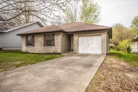 1641 N Burton Ave, Springfield, MO 65803 photo 1