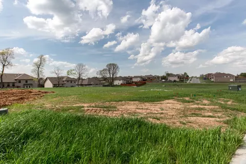 367 W Arlington Dr, Springfield, MO 65803 photo 1