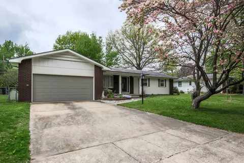 2145 S Mayfair Ave, Springfield, MO 65804 photo 1