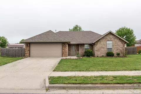 5301 N Mesa Dr, Ozark, MO 65721 photo 1