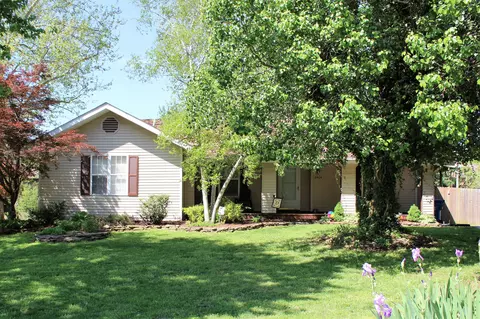 3909 S Crystal Pl, Springfield, MO 65807 photo 1