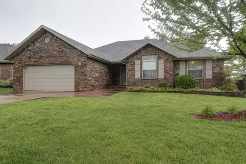 3765 S Suburban Ave, Springfield, MO 65807 photo 1