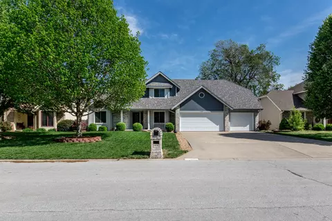 1341 E Highpoint St, Springfield, MO 65804 photo 1