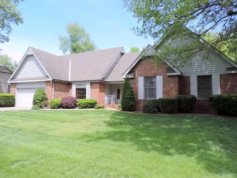 4087 E Linwood St, Springfield, MO 65809 photo 1