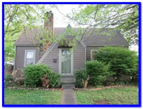 1600 E Olive St, Springfield, MO 65802 photo 1