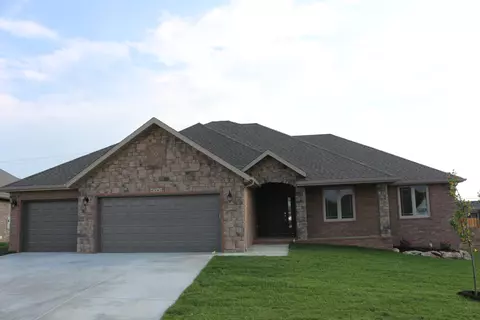 4342 E Kentbrook Dr, Springfield, MO 65802 photo 1