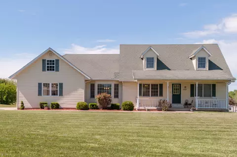 1627 Swallowtail Cir, Nixa, MO 65714 photo 1