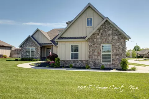 808 E Romeo Ct, Nixa, MO 65714 photo 1