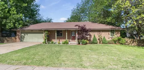 507 N Walnut Ave, Republic, MO 65738 photo 1