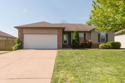 4734 W University St, Springfield, MO 65802 photo 1