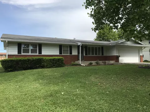 834 N Burton Ave, Springfield, MO 65802 photo 1