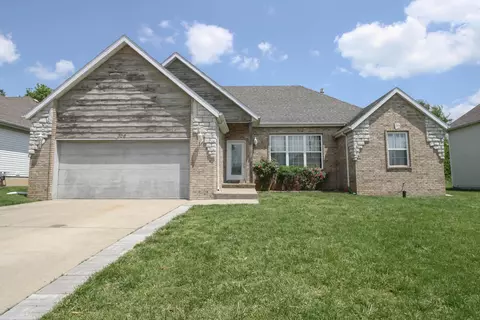 306 N Richards Castle Dr, Nixa, MO 65714 photo 1