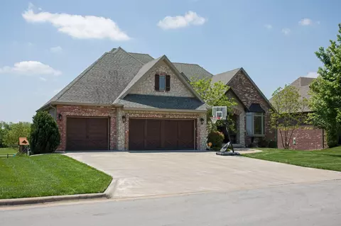 6433 S Valley Brook Ct, Springfield, MO 65810 photo 1