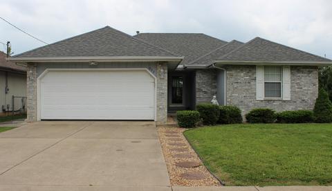 902 W Downing St, Springfield, MO 65807 photo 1