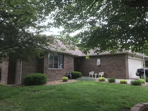 1219 W Whiteside St, Springfield, MO 65807 photo 1