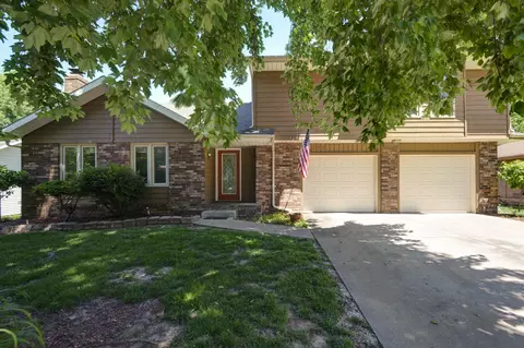 203 Raintree St, Nixa, MO 65714 photo 1