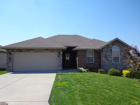 5246 E Blaine St, Springfield, MO 65802 photo 1