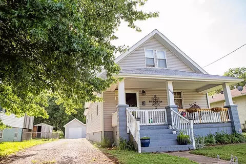 2116 N Broadway Ave, Springfield, MO 65803 photo 1