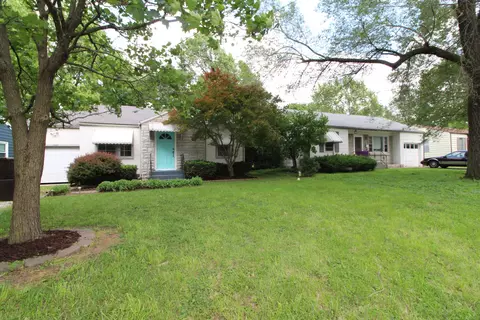 1926 S Kimbrough Ave, Springfield, MO 65807 photo 1
