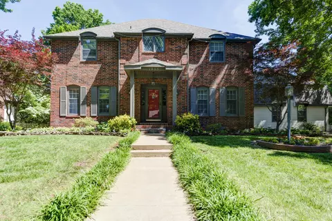 1955 E Vincent Dr, Springfield, MO 65804 photo 1