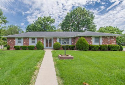 1044 E Darby Pl, Springfield, MO 65810 photo 1
