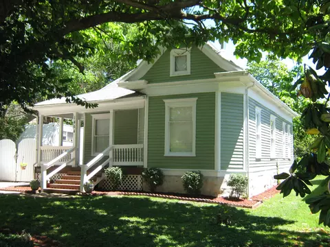 1464 N Summit Ave, Springfield, MO 65802 photo 1