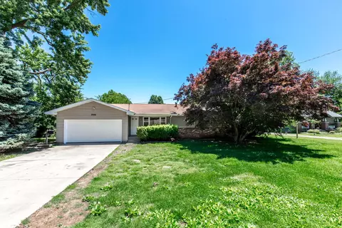 2046 S Jefferson Ave, Springfield, MO 65807 photo 1