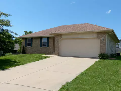 2043 E Sycamore St, Republic, MO 65738 photo 1