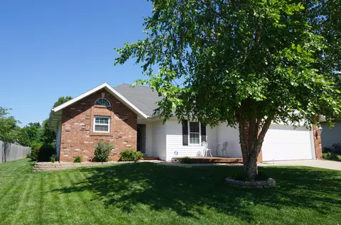3810 N 11th St, Ozark, MO 65721 photo 1