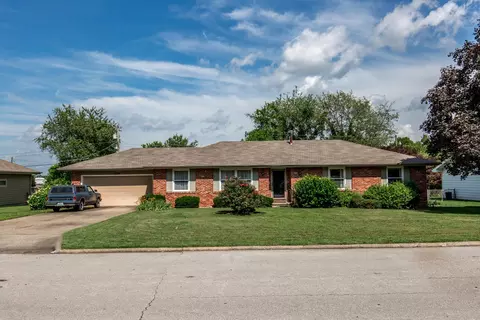 3716 S Dayton Ave, Springfield, MO 65807 photo 1