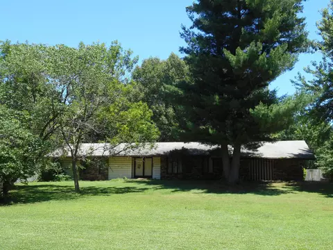 4846 S Crescent Ave, Springfield, MO 65804 photo 1