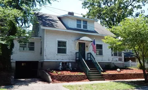 616 E Lynn St, Springfield, MO 65802 photo 1