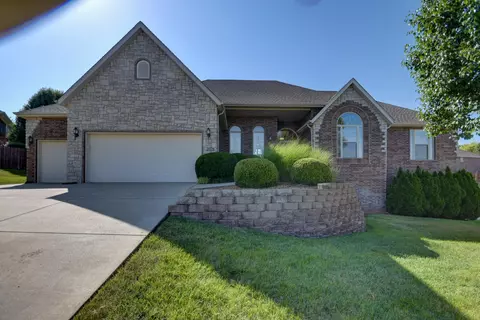 2703 W Trevor Trl, Ozark, MO 65721 photo 1