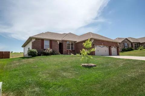 870 E Stone Crest Dr, Nixa, MO 65714 photo 1