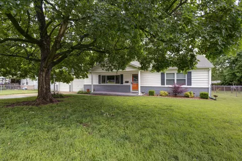 2246 S Clay Ave, Springfield, MO 65807 photo 1