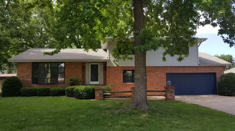 1339 E Deerfield St, Springfield, MO 65804 photo 1