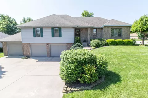 2170 W Arlington St, Springfield, MO 65810 photo 1